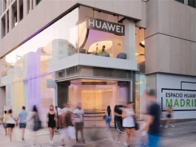 Huawei cierra todos sus Service Center en España